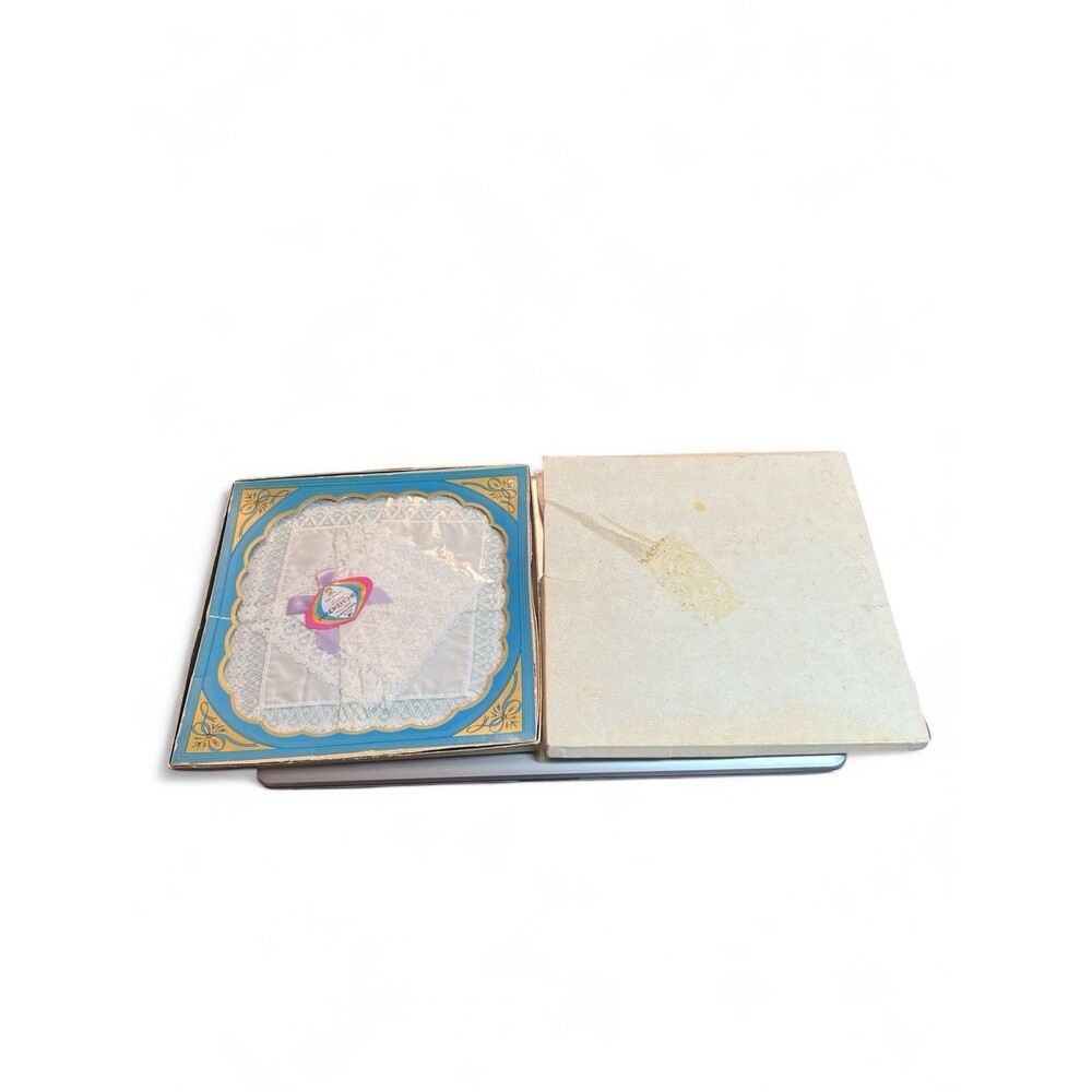 Men’s‎ and women’s handkerchief lot